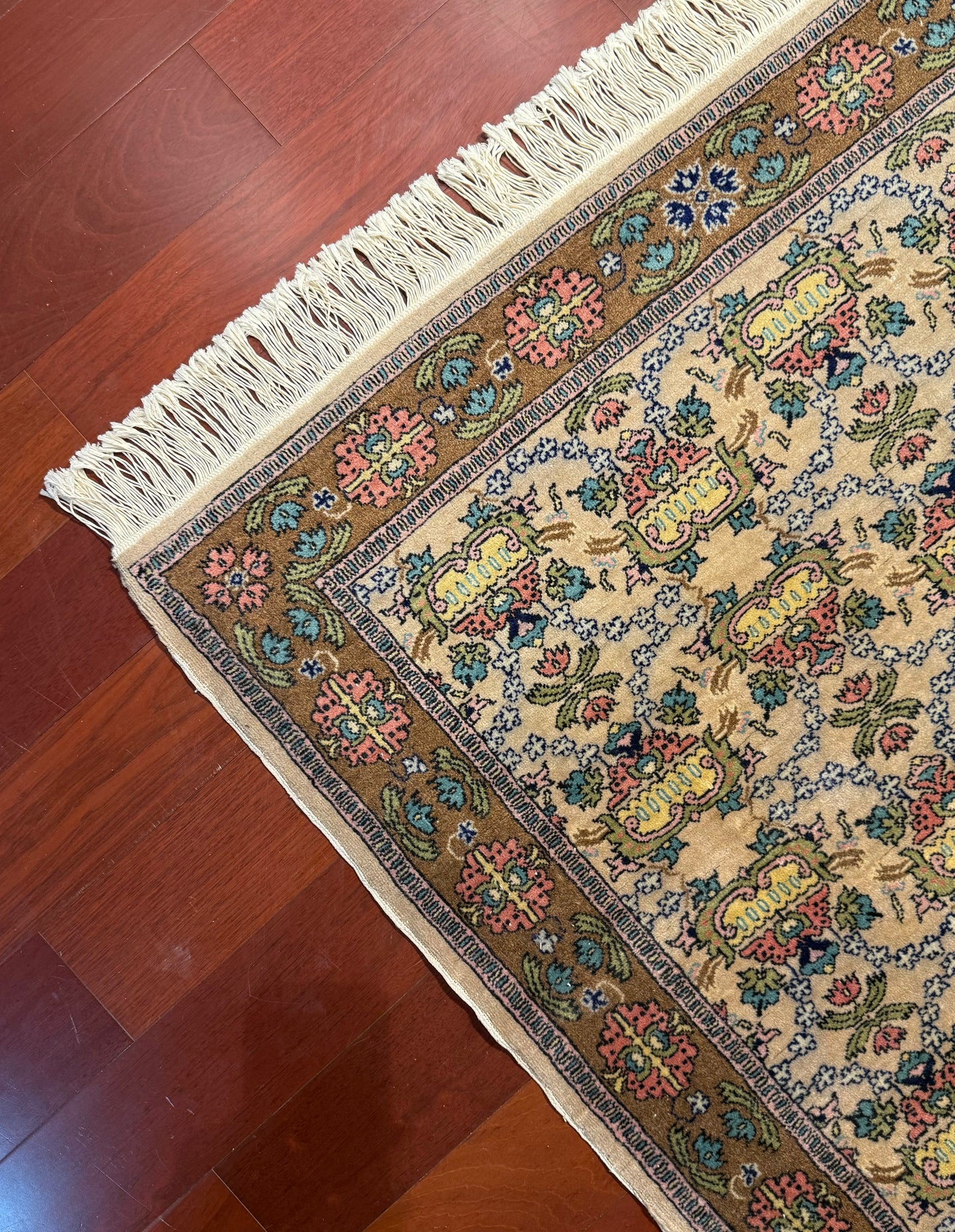 Handwoven 100% Wool Orhan Gazi Rug