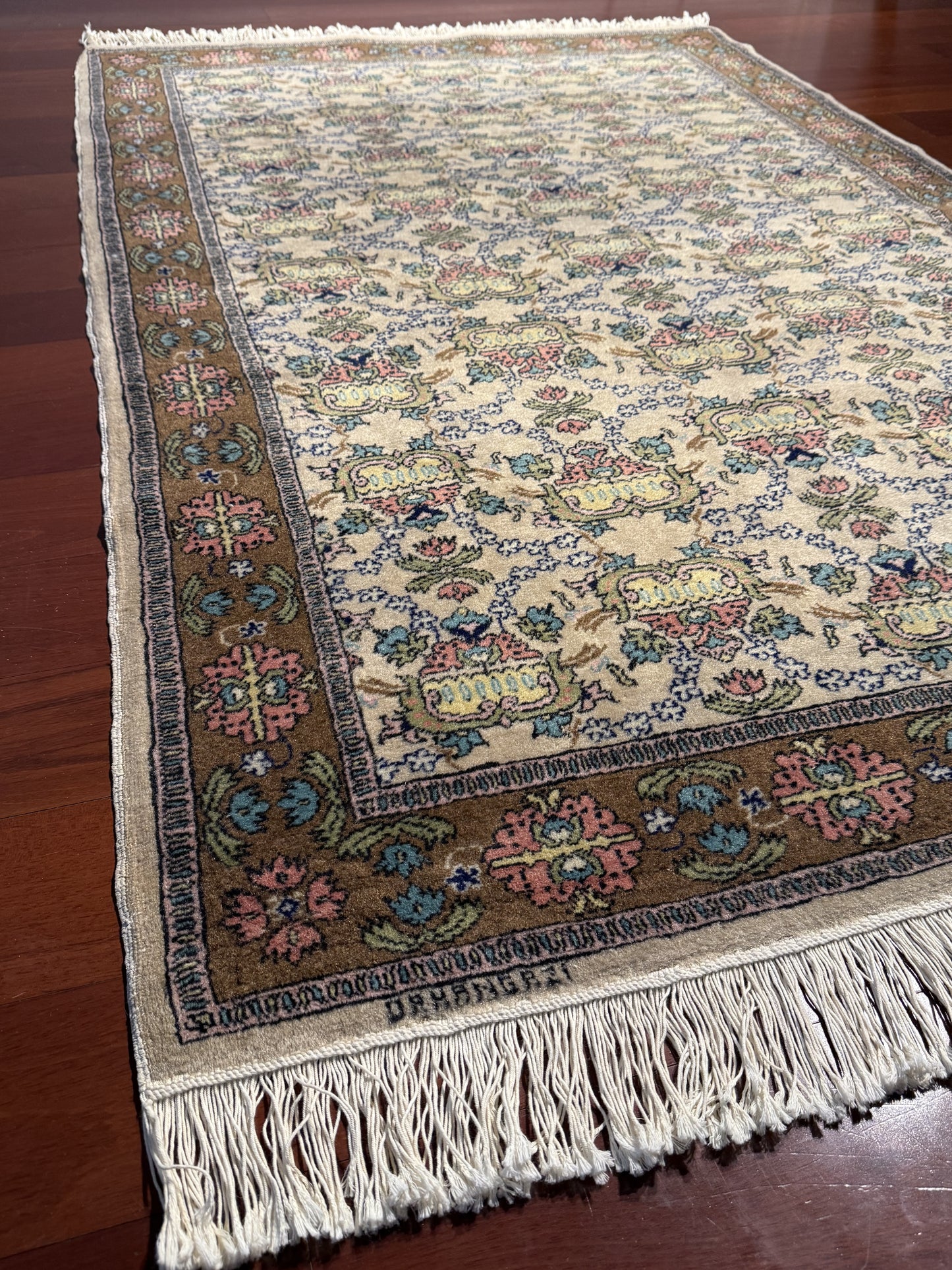 Handwoven 100% Wool Orhan Gazi Rug